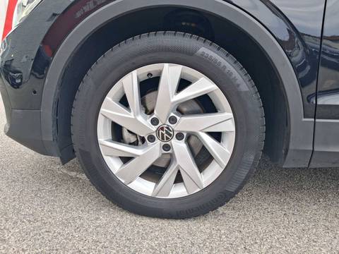 2021 Volkswagen Tiguan — sličica 15