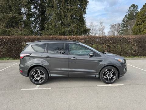 2017 Ford Kuga — sličica 4