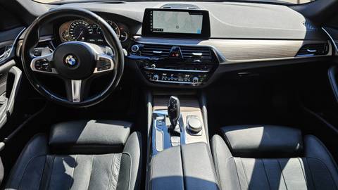 2018 BMW Serija 5 M Sport — sličica 9