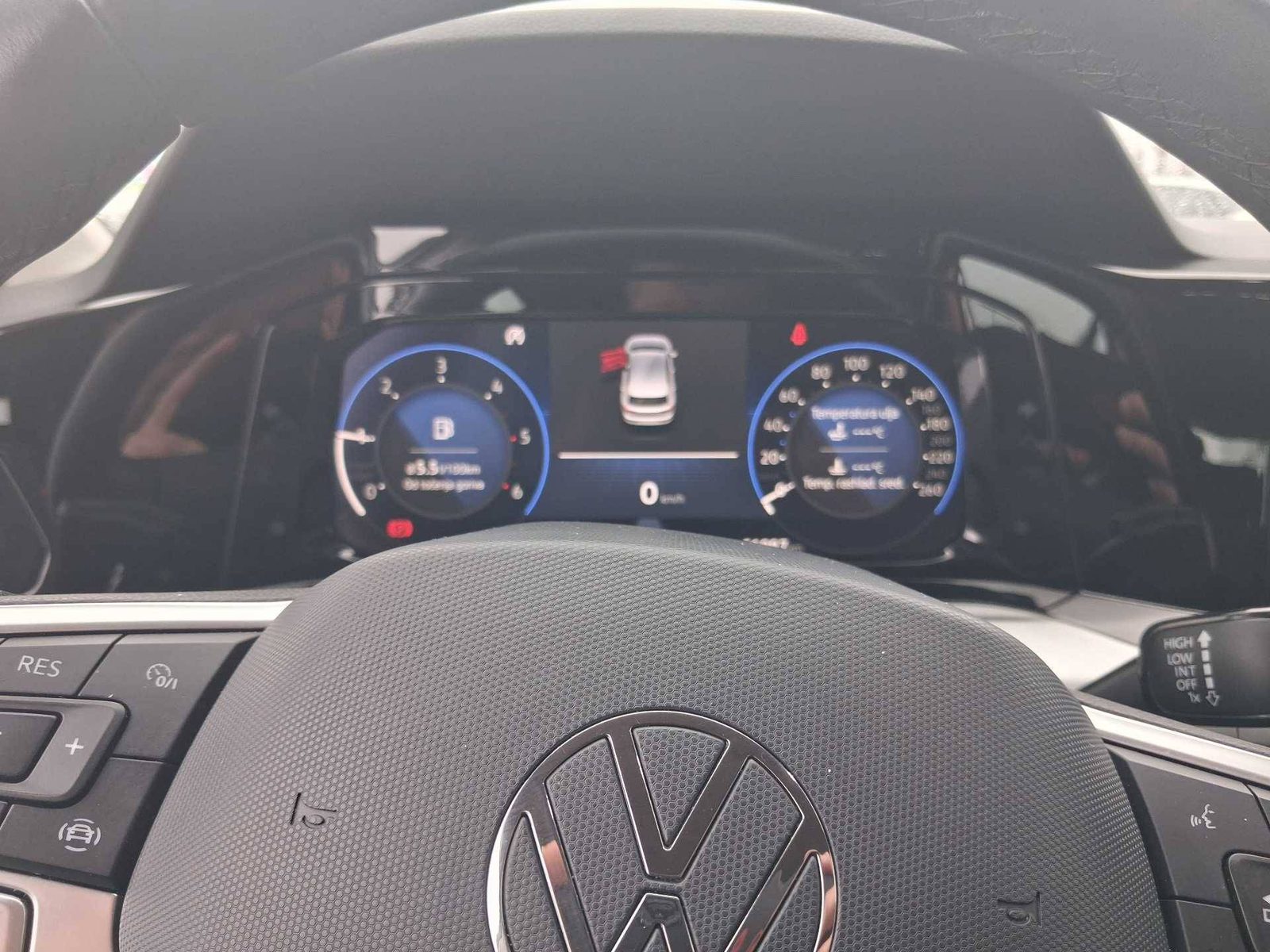 2024 Volkswagen Golf — fotografija 19