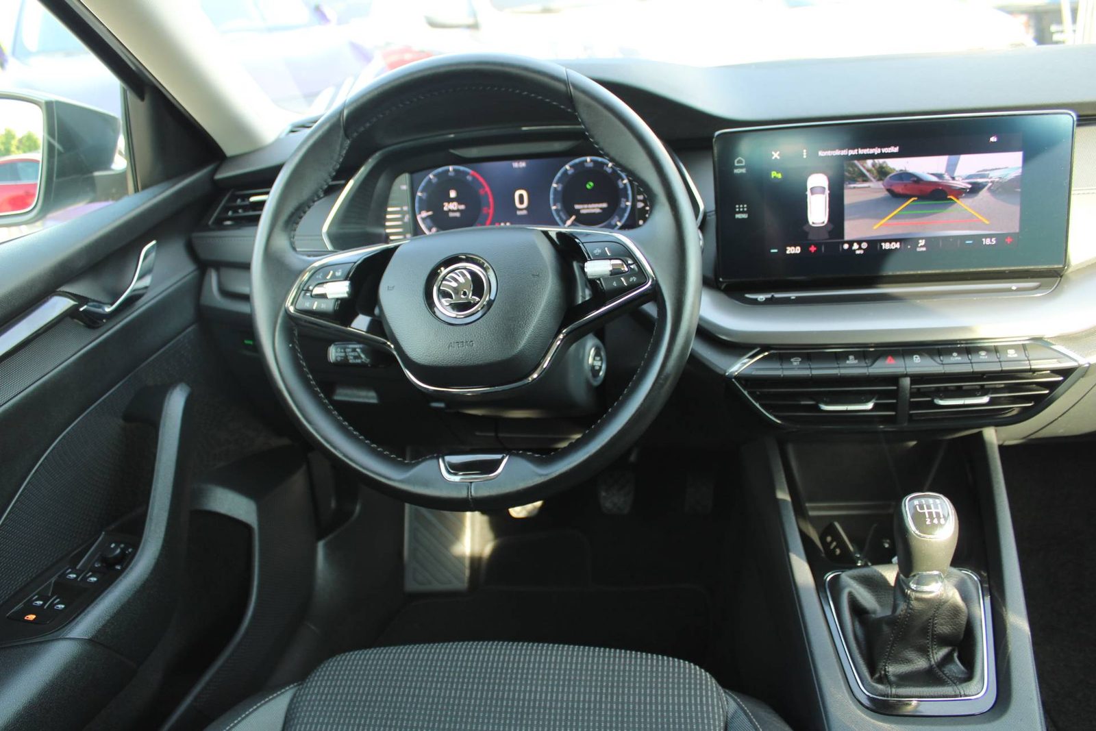 2023 Škoda Octavia Combi — fotografija 12