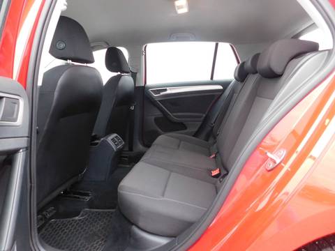 2017 Volkswagen Golf — sličica 10