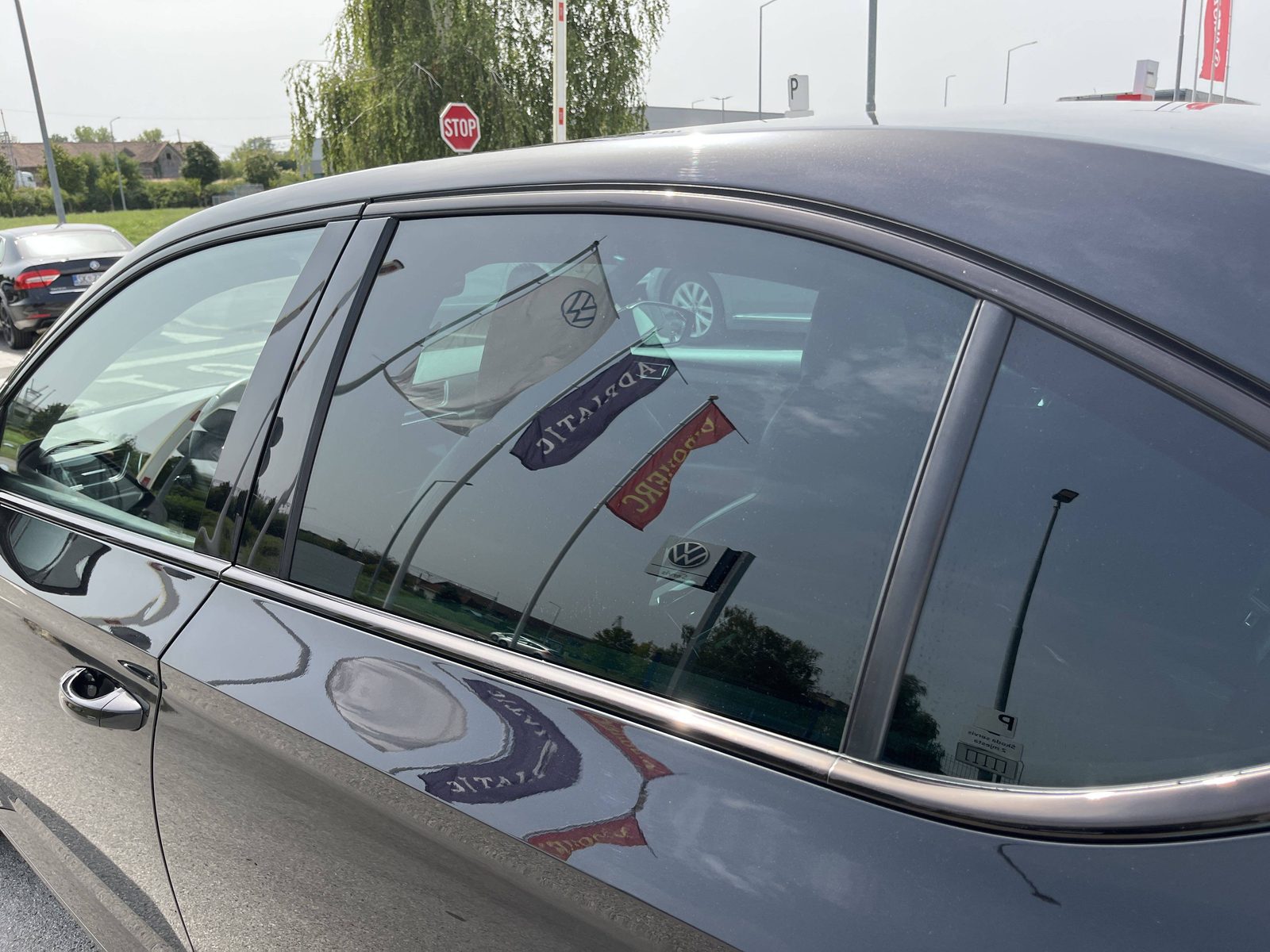 2020 Škoda Superb — fotografija 17