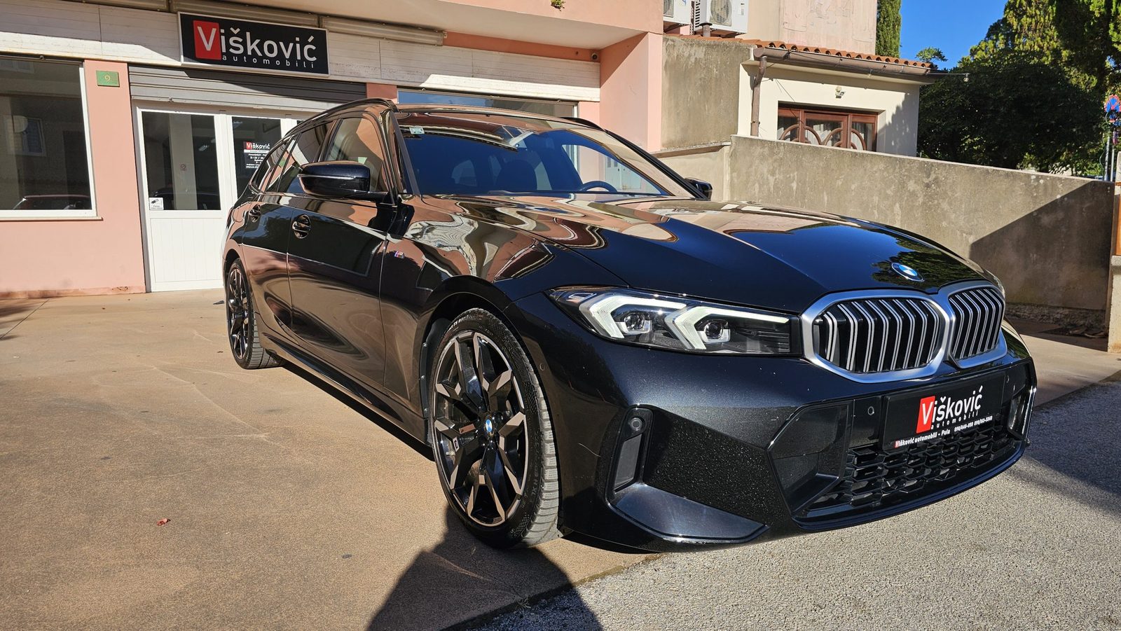 2024 BMW Serija 3 M Sport — fotografija 3