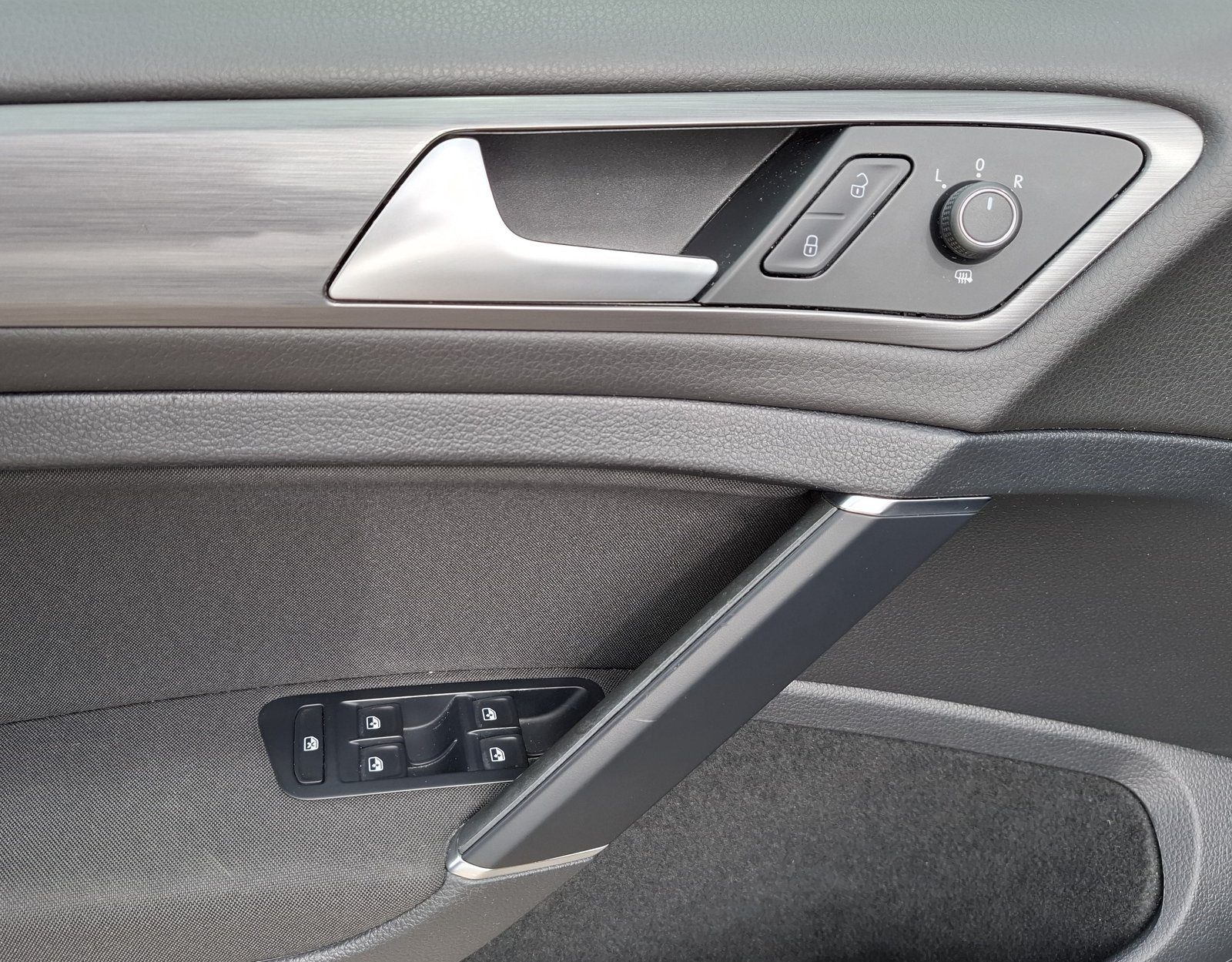 2019 Volkswagen Golf — fotografija 19