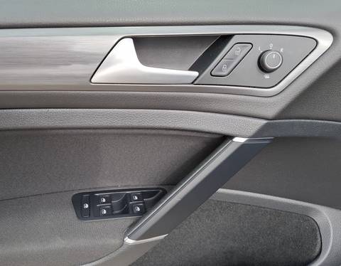 2019 Volkswagen Golf — sličica 19