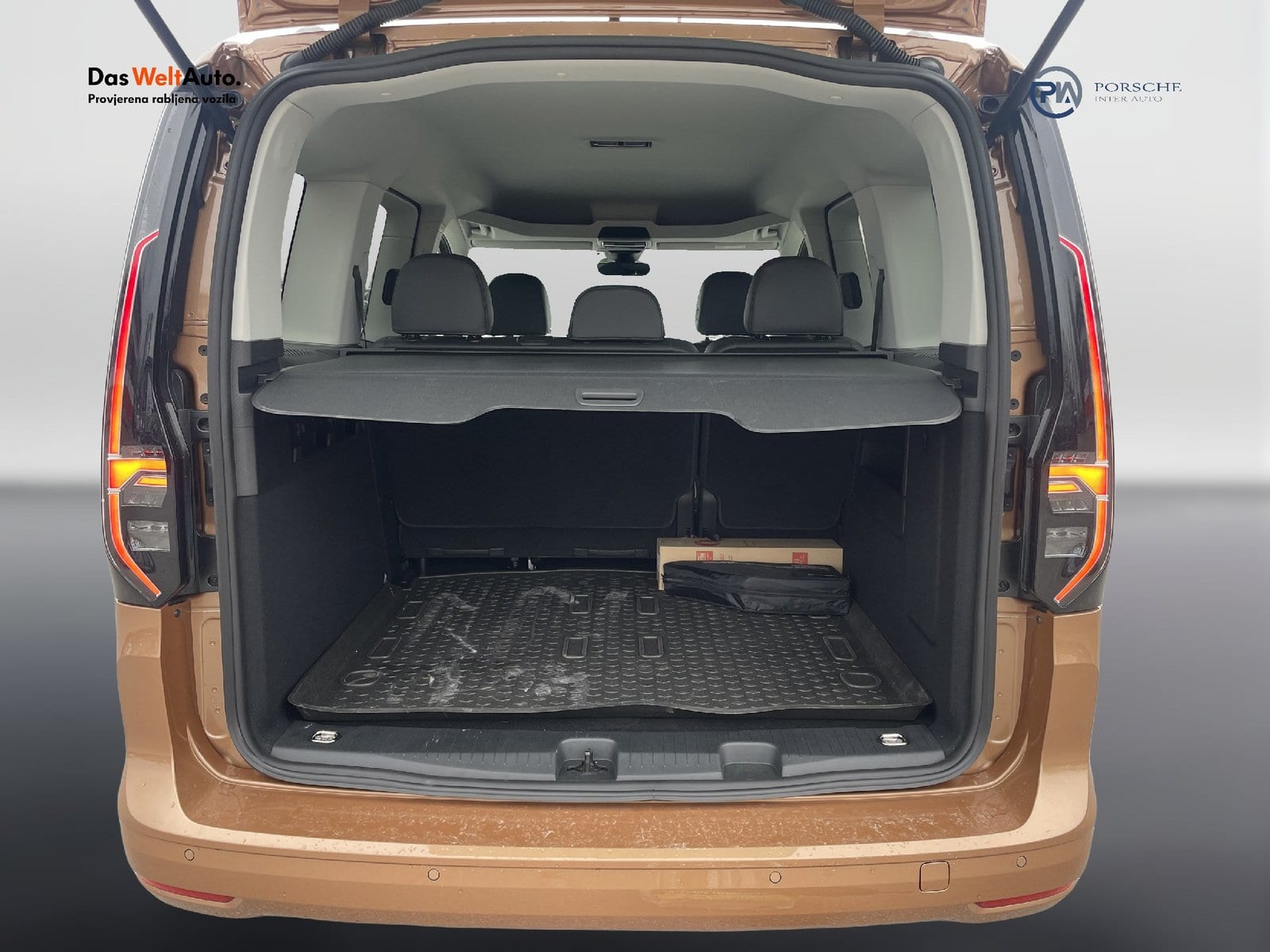 2026 Volkswagen Caddy — fotografija 12