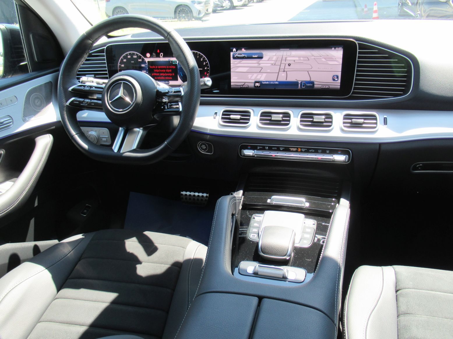 2025 Mercedes-Benz GLE — fotografija 14