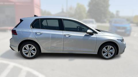 2024 Volkswagen Golf — sličica 8
