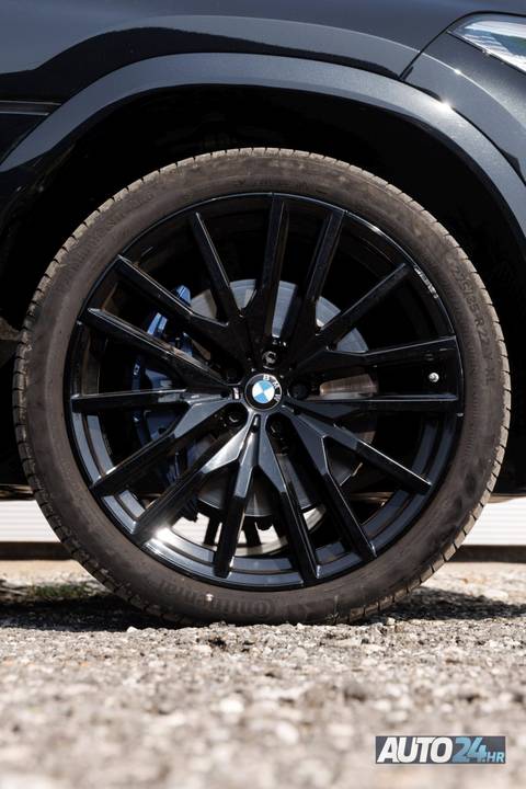 2022 BMW X6 M Sport — sličica 7