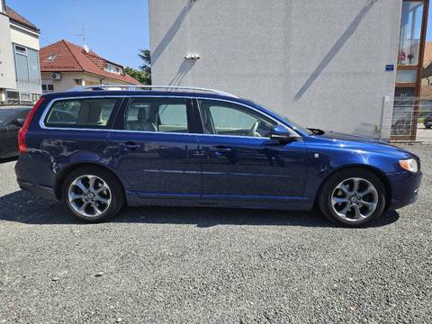 2011 Volvo V70 — sličica 9