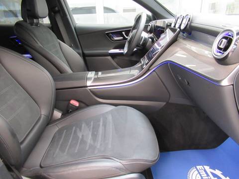 2025 Mercedes-Benz GLC — sličica 9