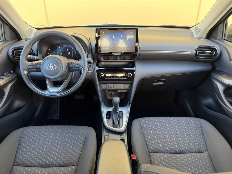 2026 Toyota Yaris Cross — fotografija 8