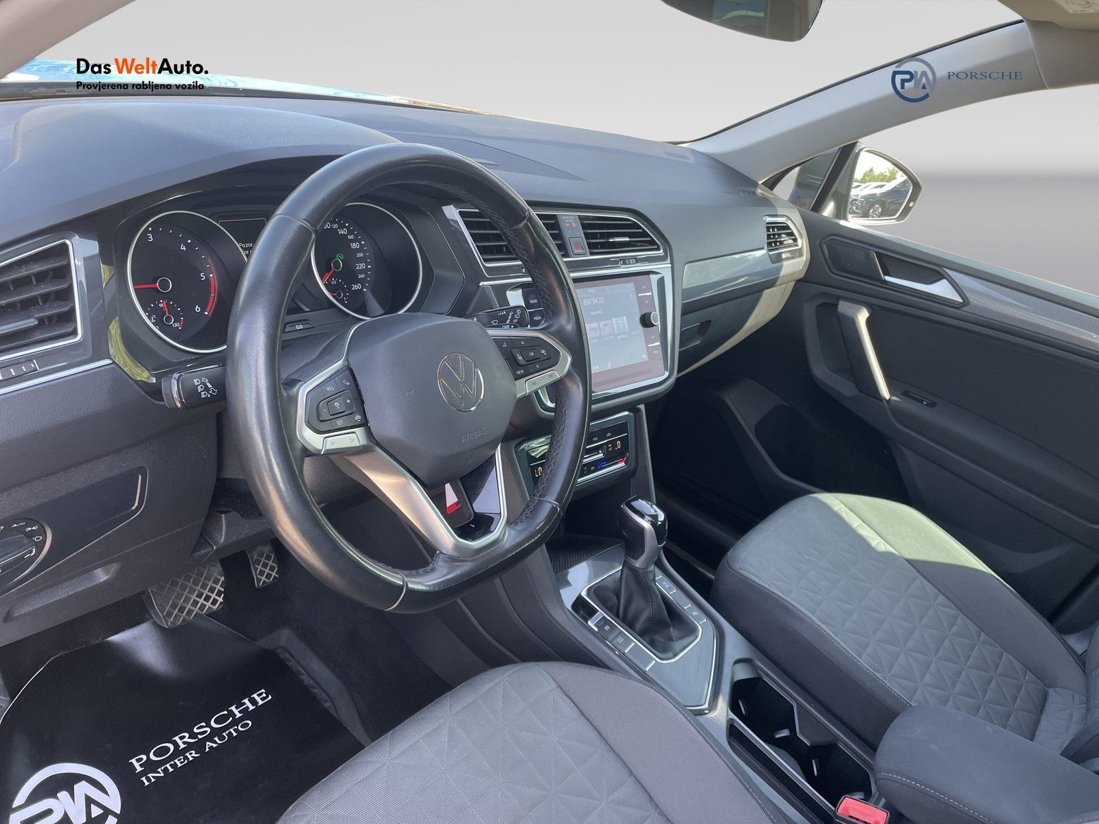2021 Volkswagen Tiguan — fotografija 11