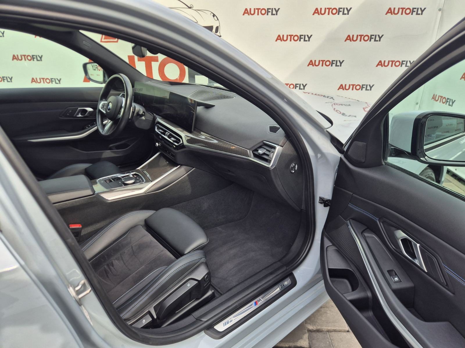 2024 BMW Serija 3 M Sport — fotografija 13