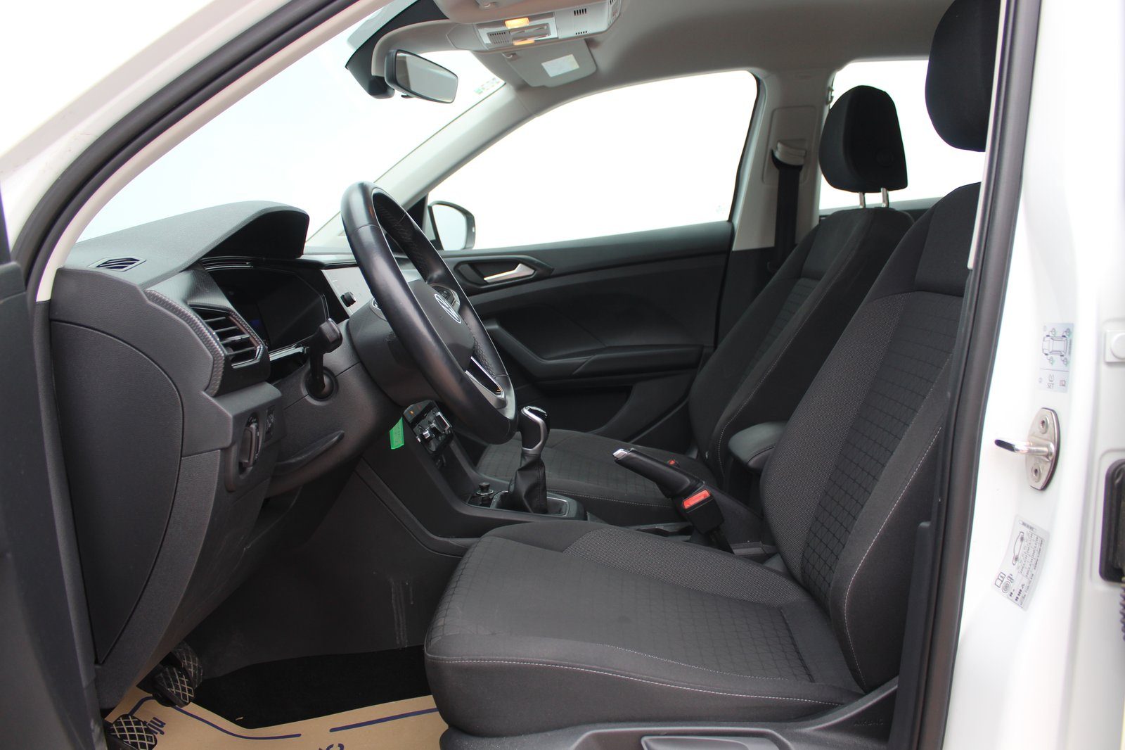 2023 Volkswagen T-Cross — fotografija 8