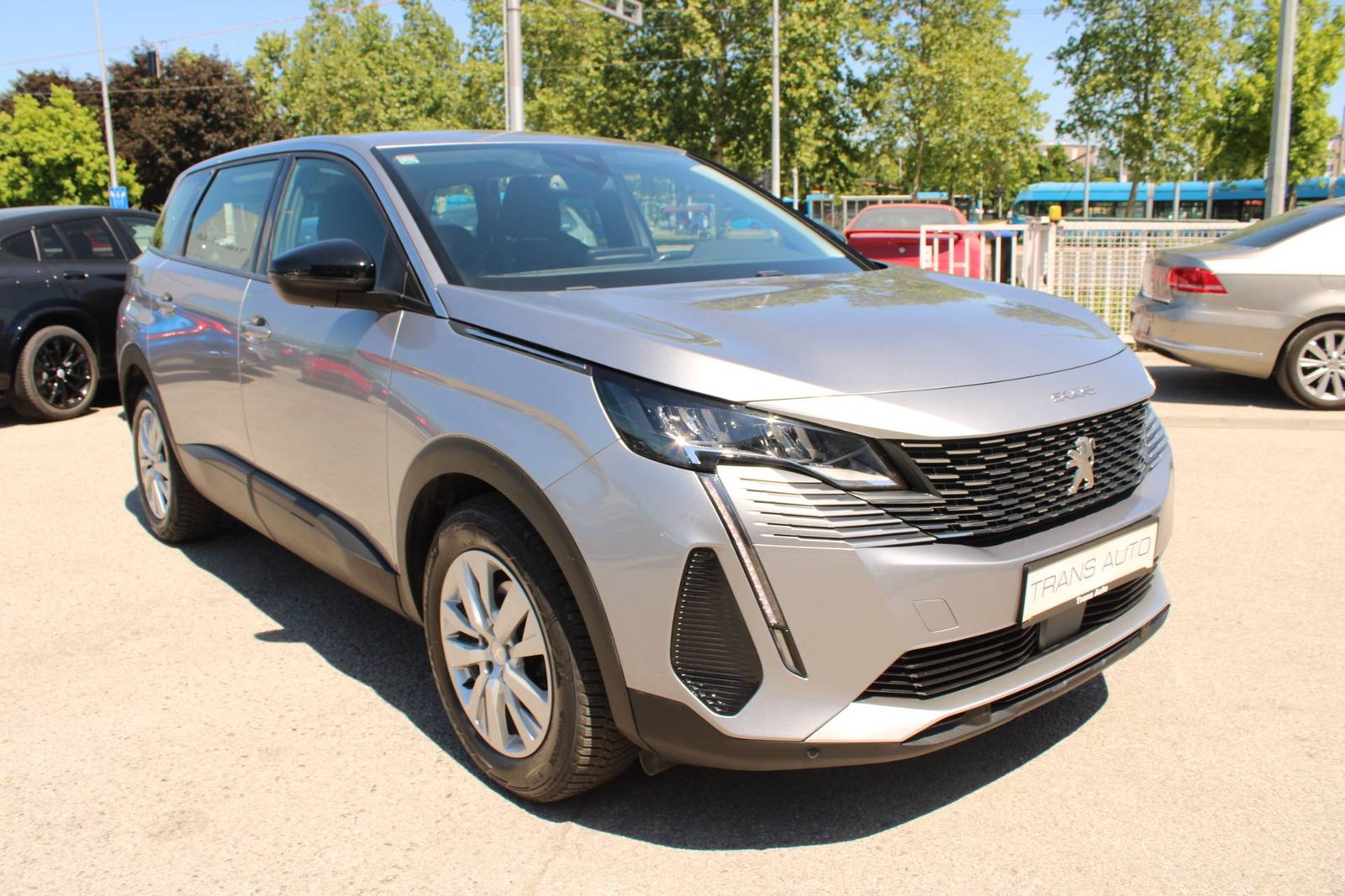 2022 Peugeot 5008 — fotografija 3