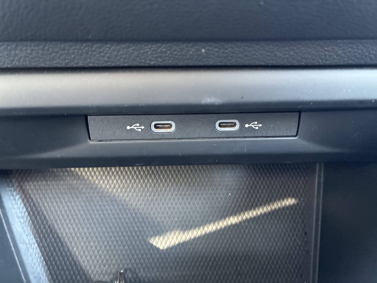 2024 Volkswagen Golf — fotografija 26