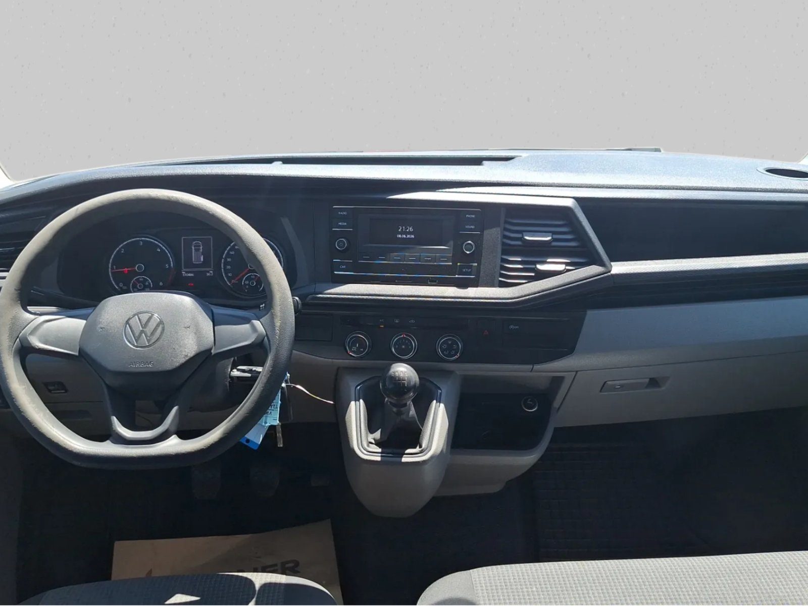 2020 Volkswagen Kombi — fotografija 9
