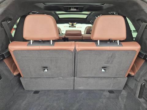 2019 BMW X7 — sličica 22