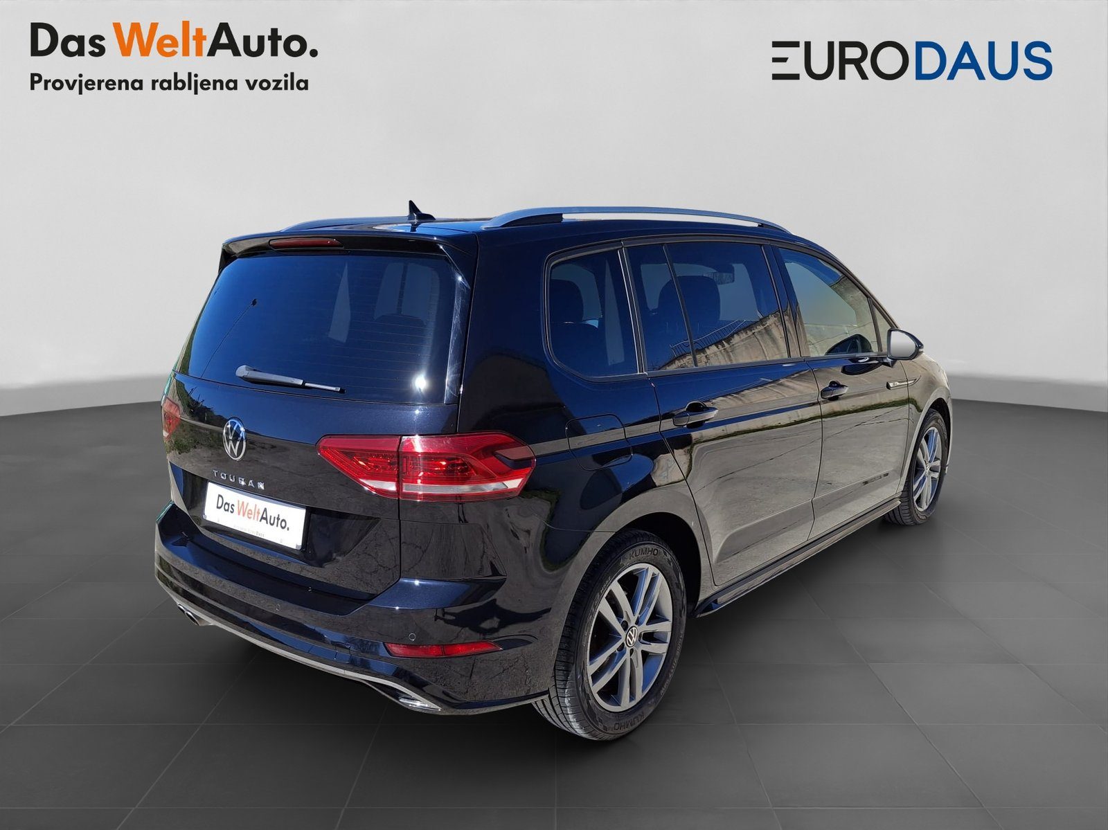 2023 Volkswagen Touran R-Line — fotografija 5