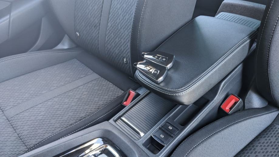 2022 Škoda Octavia — fotografija 24