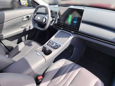 2026 Geely Starray EM-i — sličica 21
