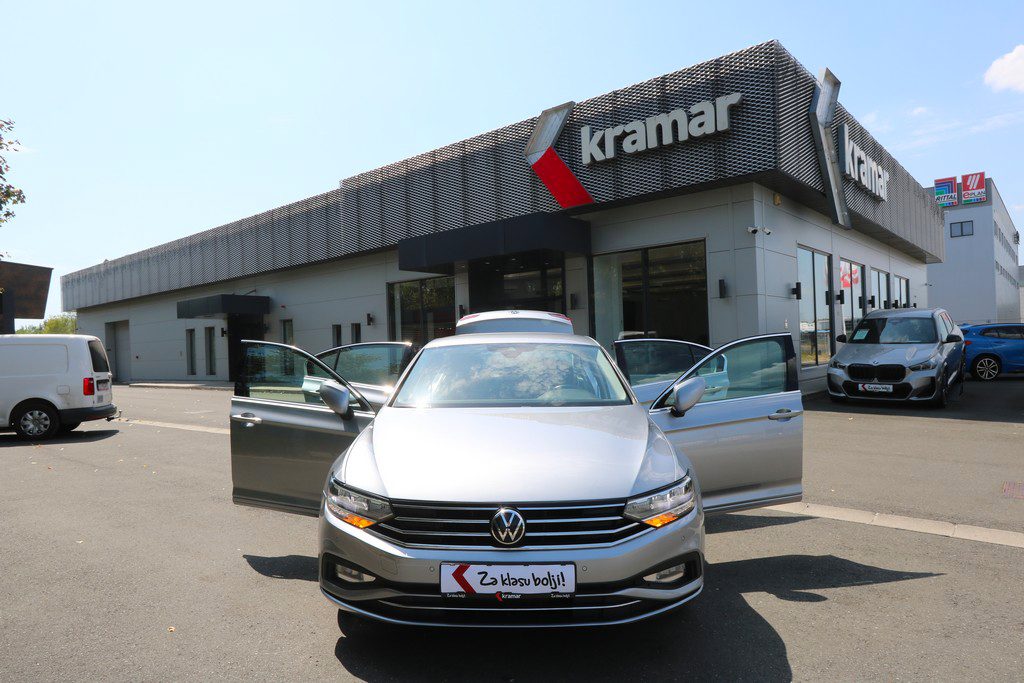 2021 Volkswagen Passat — fotografija 13