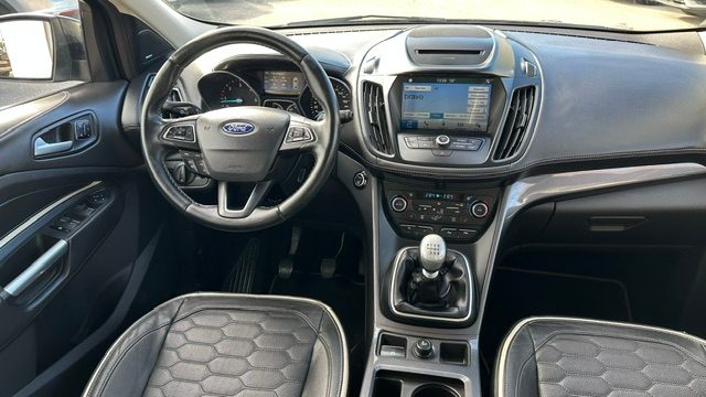 2018 Ford Kuga — fotografija 12