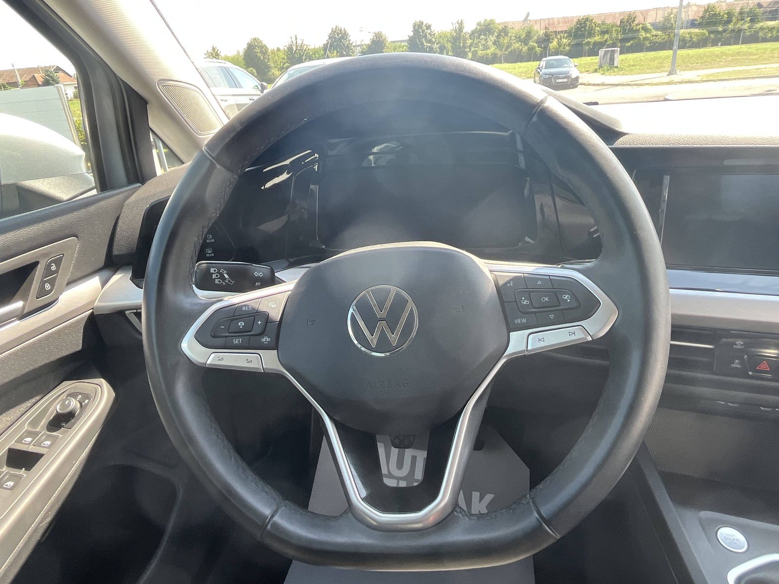 2024 Volkswagen Golf — fotografija 24