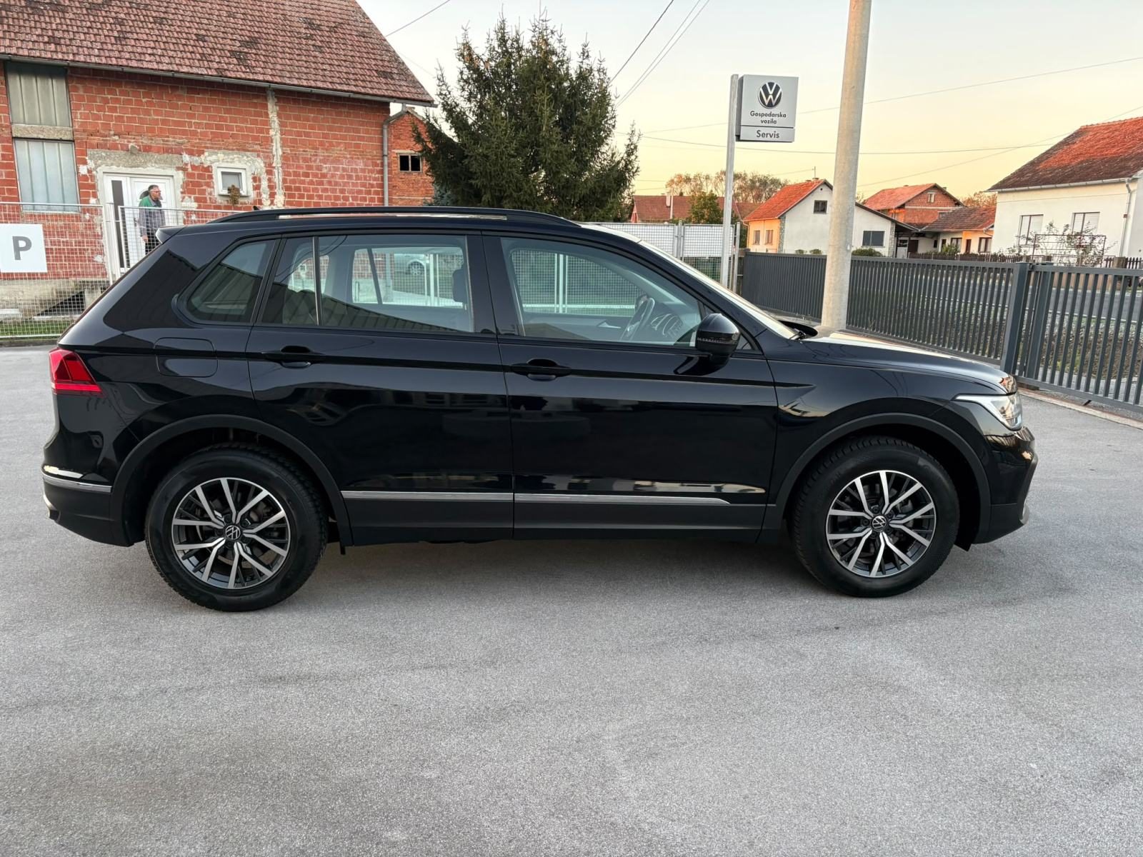2023 Volkswagen Tiguan — fotografija 4