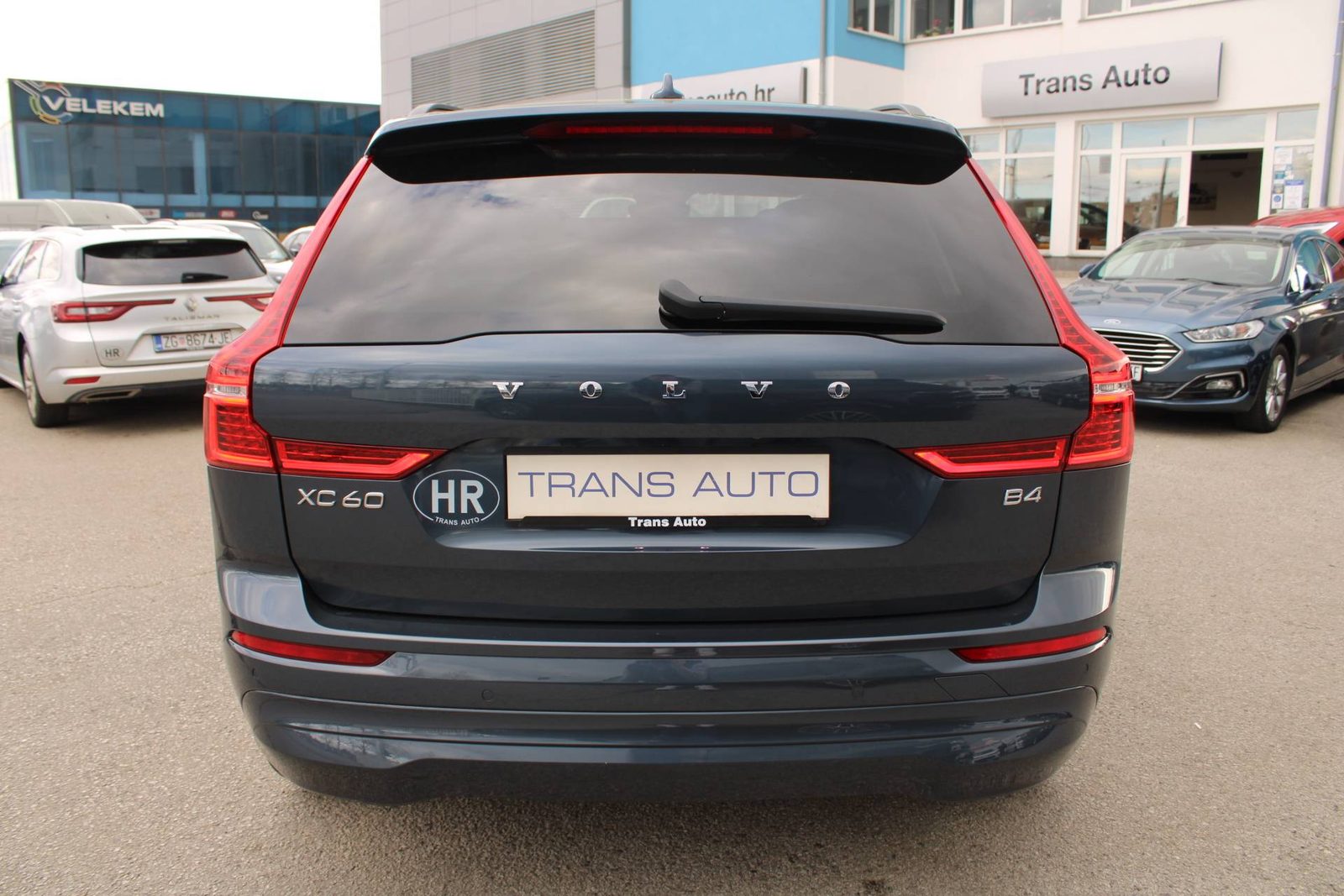 2022 Volvo XC60 — fotografija 6