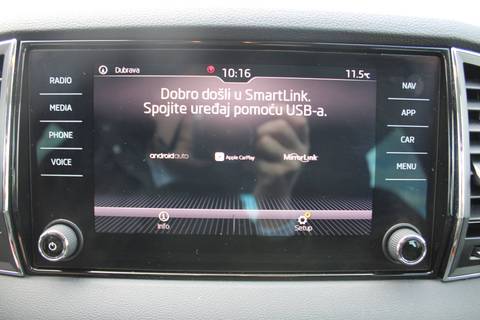 2019 Škoda Karoq — sličica 22