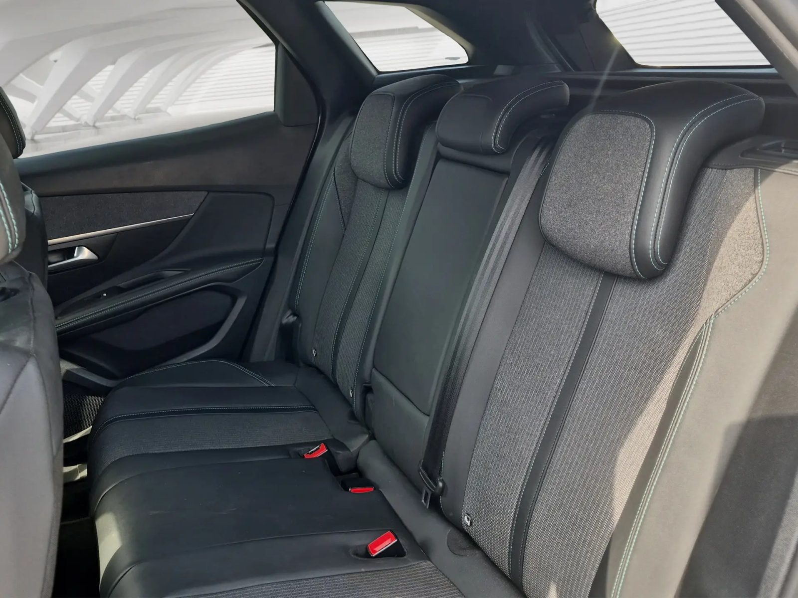 2023 Peugeot 3008 — fotografija 13
