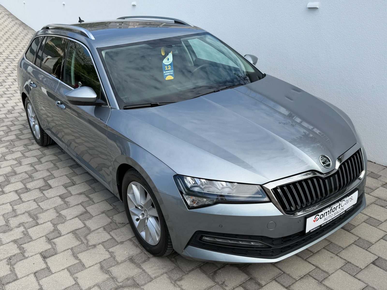 2021 Škoda Superb — fotografija 4