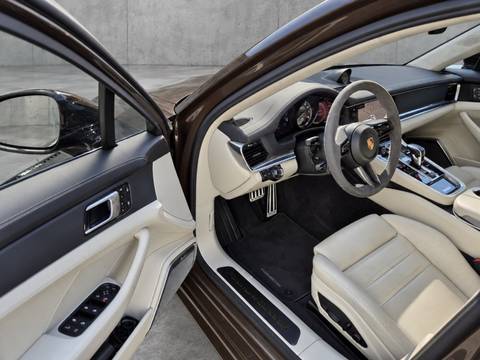2022 Porsche Panamera — sličica 11