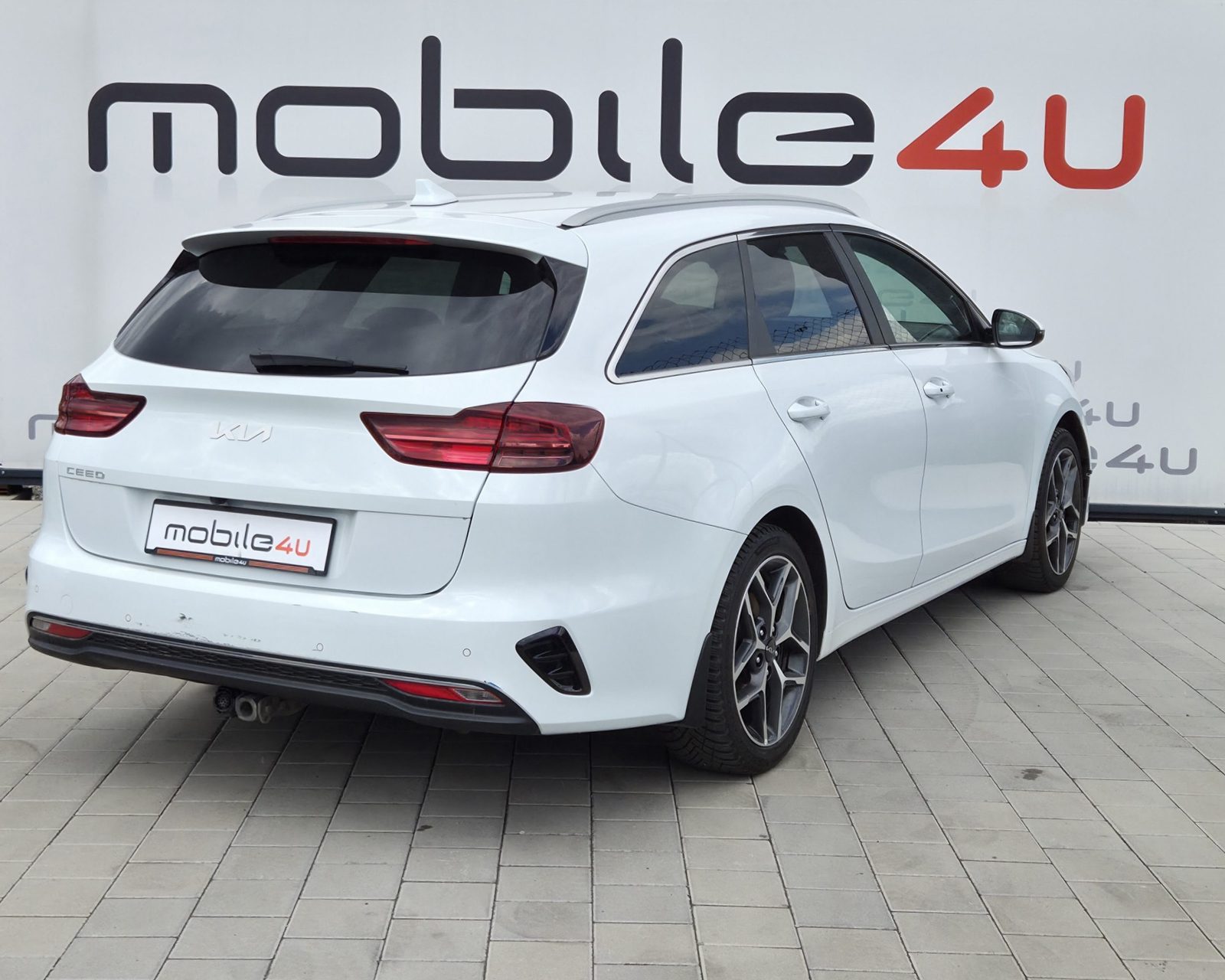 2023 Kia Ceed (cee'd) Sportswagon — fotografija 4
