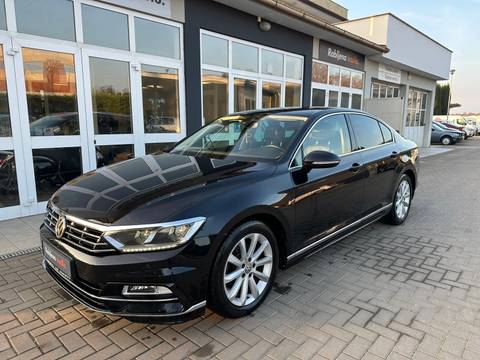 2016 Volkswagen Passat R-Line