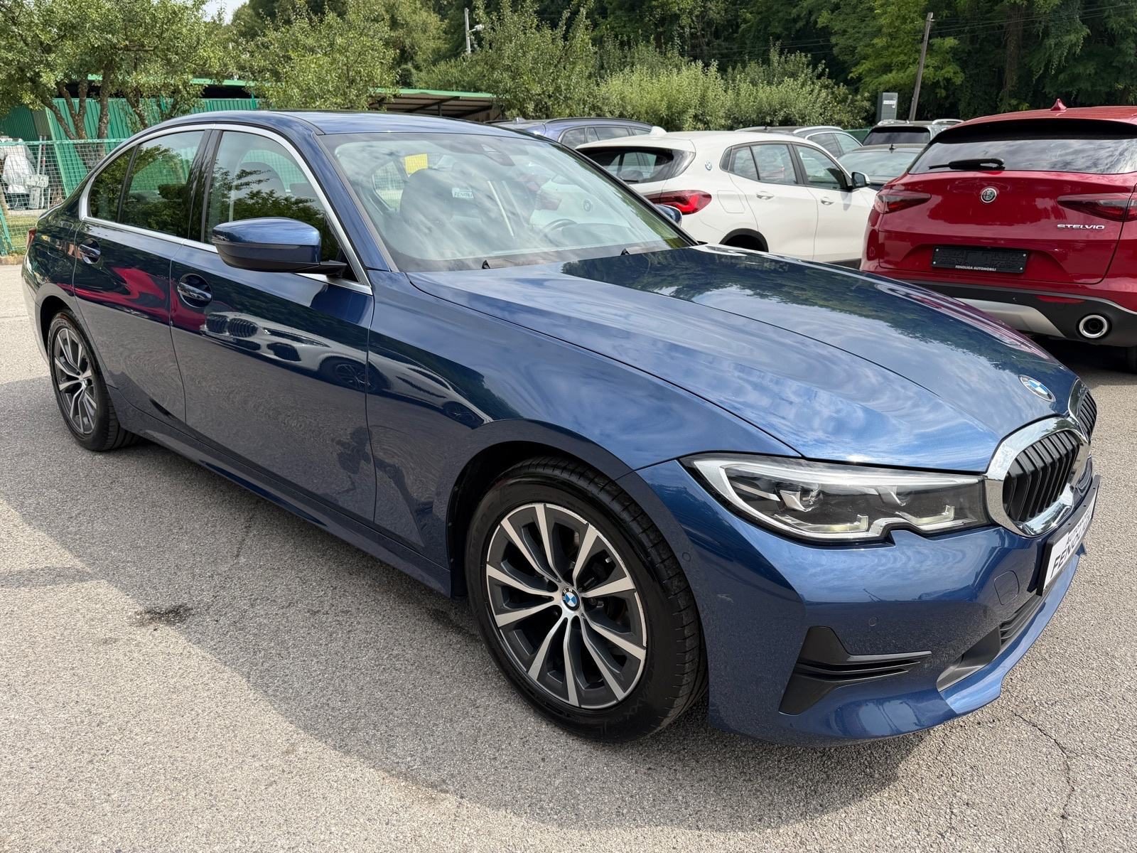 2022 BMW Serija 3 Advantage — fotografija 3