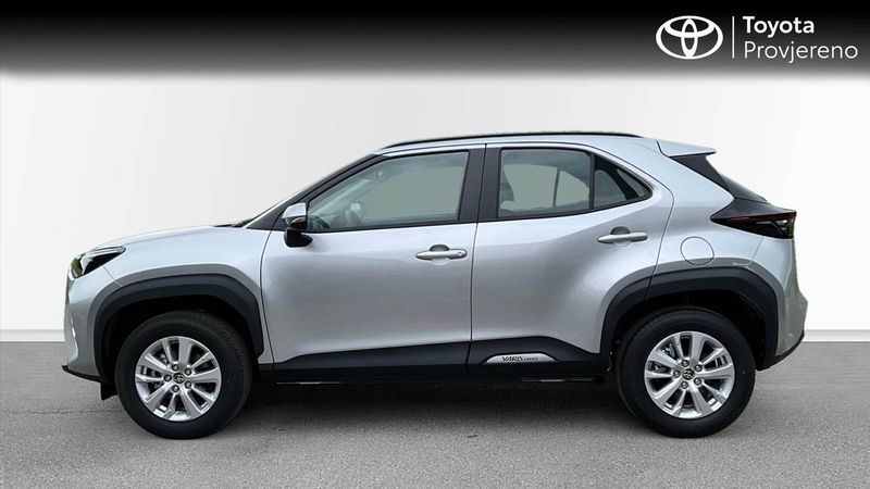 2025 Toyota Yaris Cross — fotografija 6