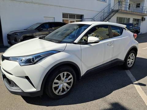 2018 Toyota C-HR — sličica 2