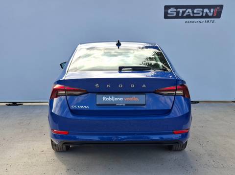 2020 Škoda Octavia — sličica 5