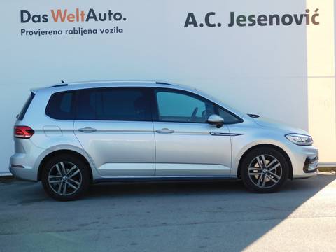 2023 Volkswagen Touran R-Line — sličica 4