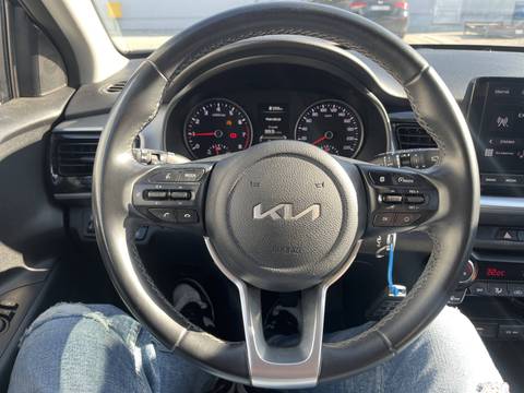 2024 Kia Stonic — sličica 22