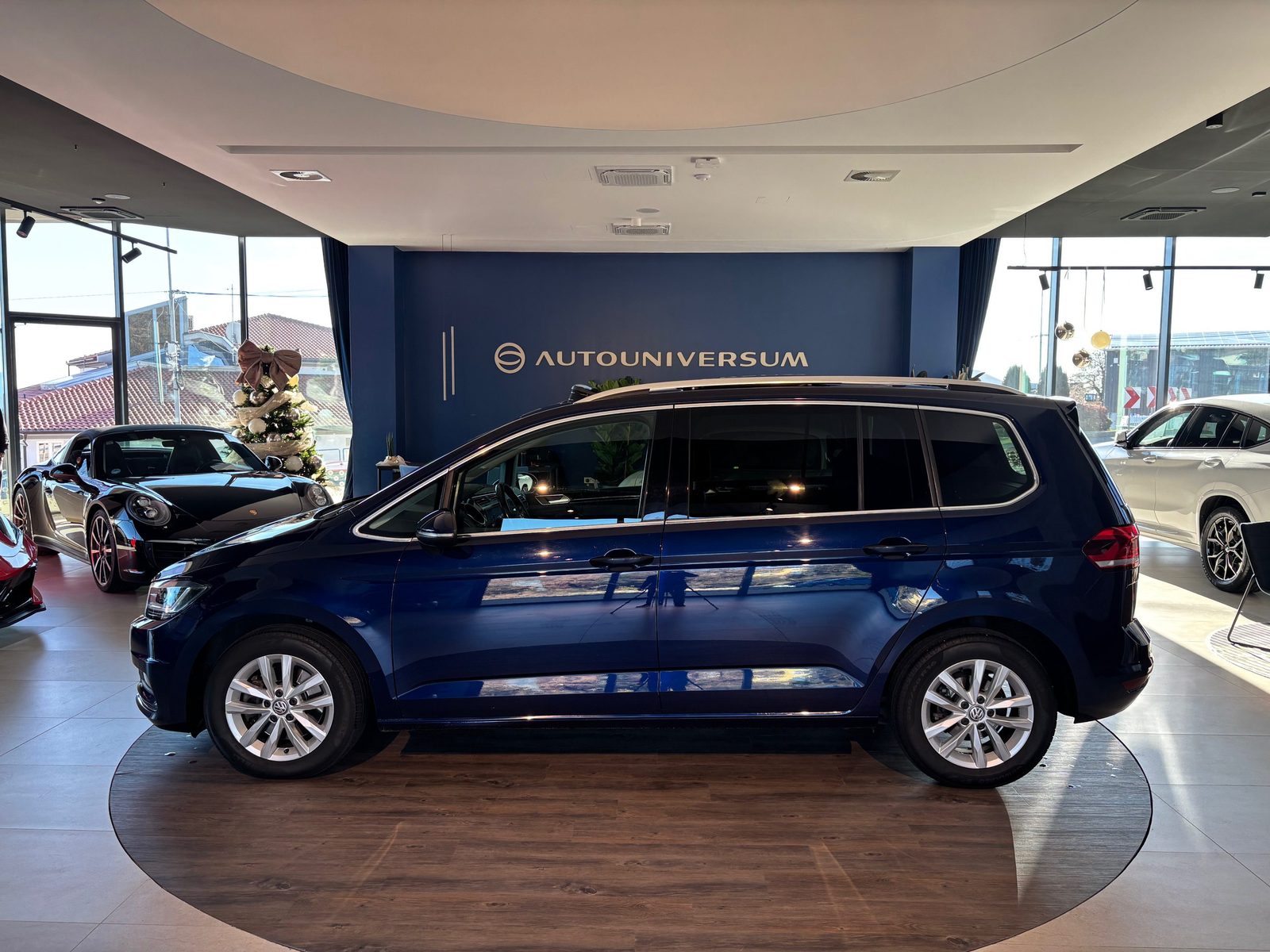 2019 Volkswagen Touran — fotografija 9