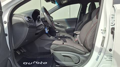 2023 Hyundai i30 — sličica 6