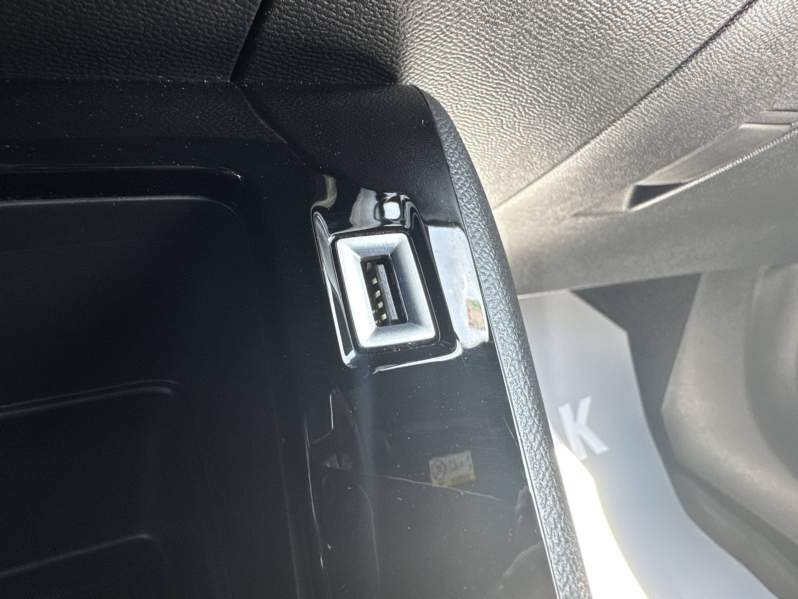 2023 Peugeot 2008 — fotografija 28