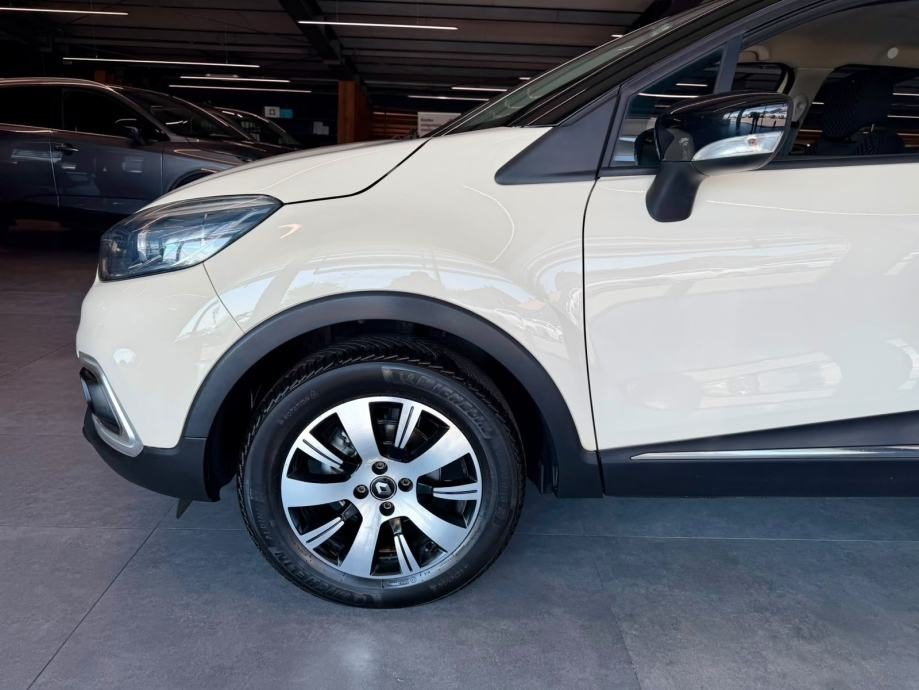 2019 Renault Captur — fotografija 12