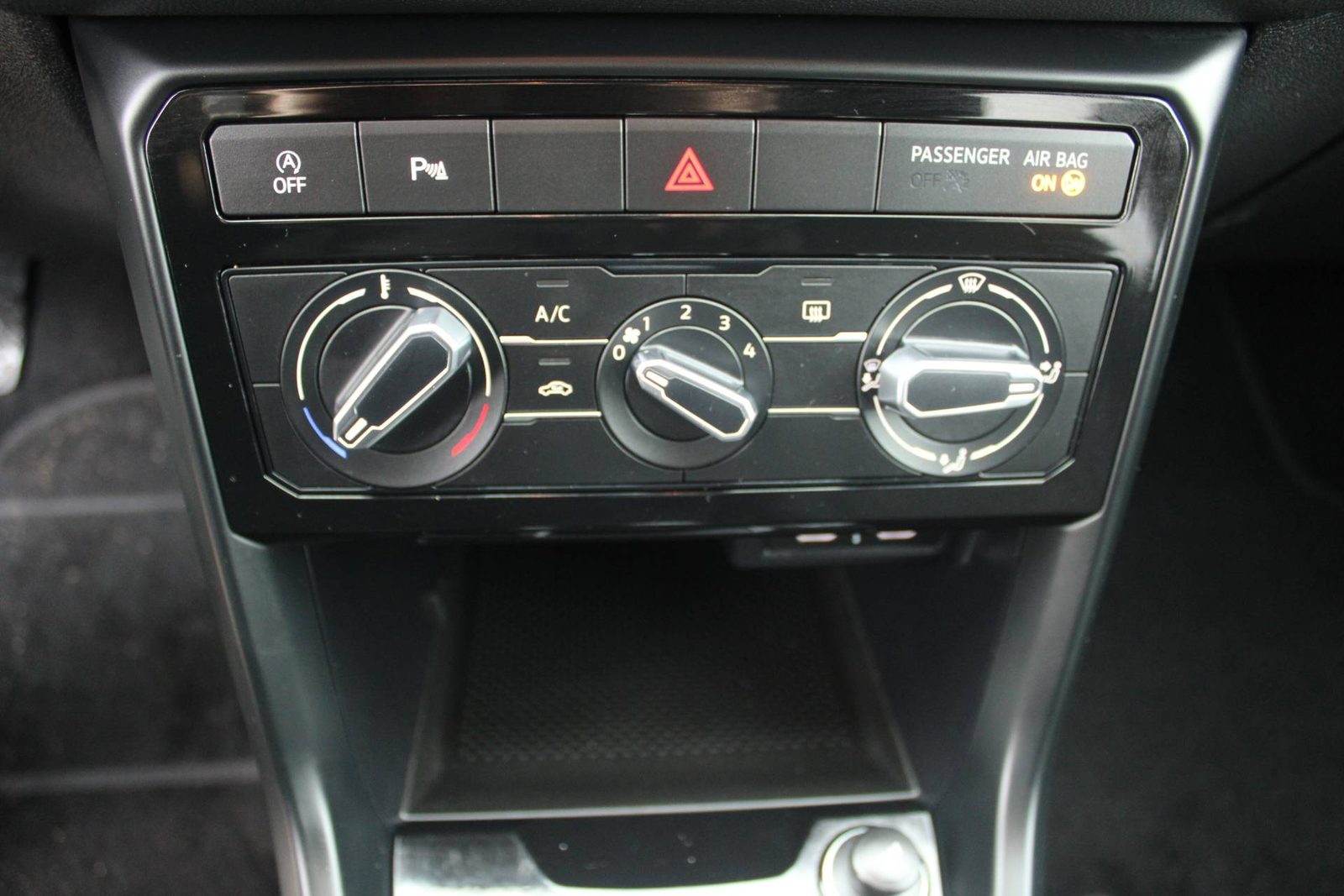 2022 Volkswagen T-Cross — fotografija 16
