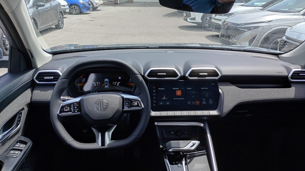 2026 MG ZS — fotografija 18